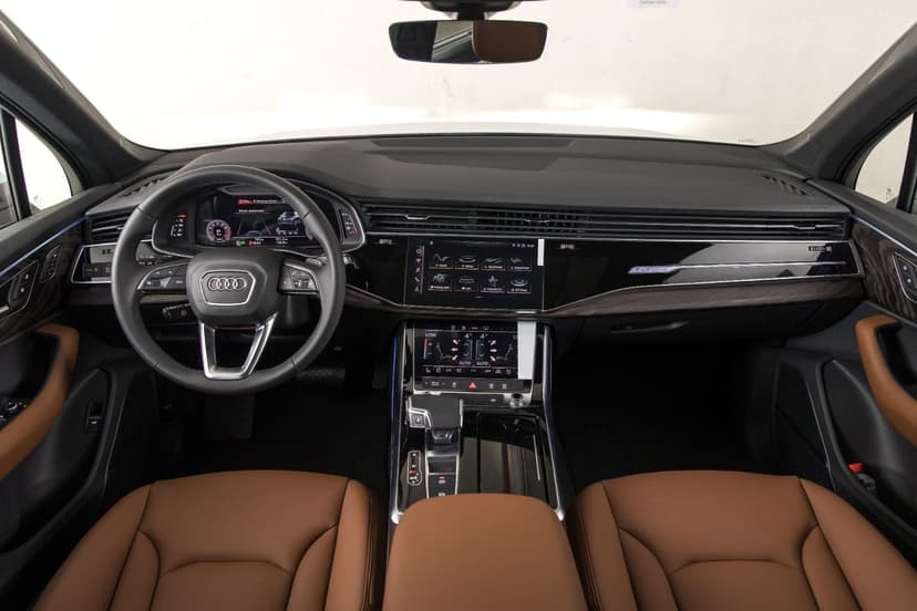 Rent Audi Q7 2023 in UAE