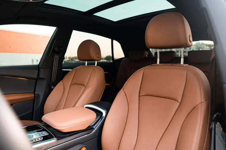 Rent Audi Q8 2023 in UAE