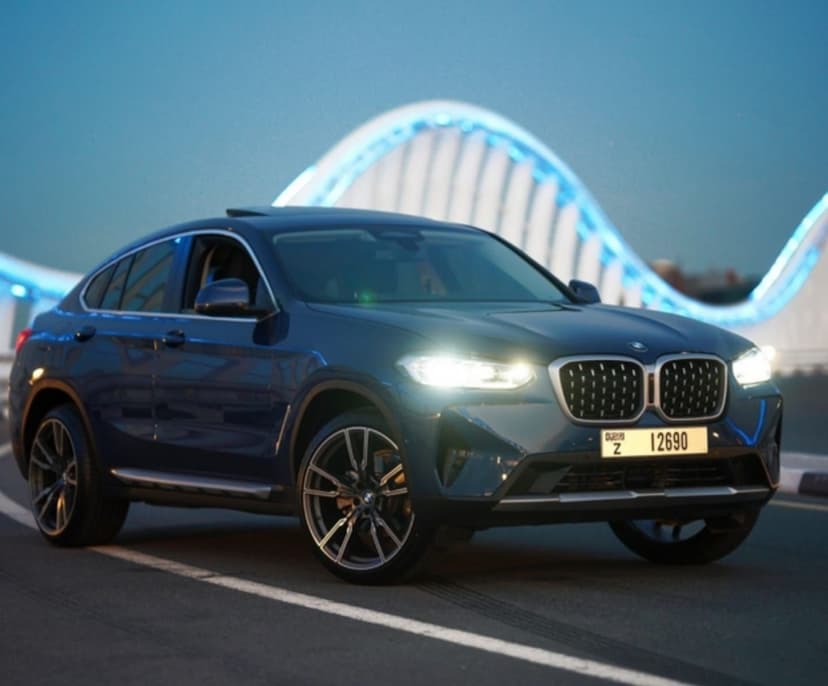 BMW X4 2022 Rental Dubai - View 3