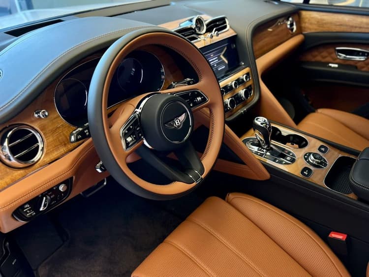 Rent Bentley Bentayga 2023 in UAE