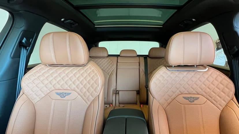 Rent Bentley Bentayga 2023 in UAE