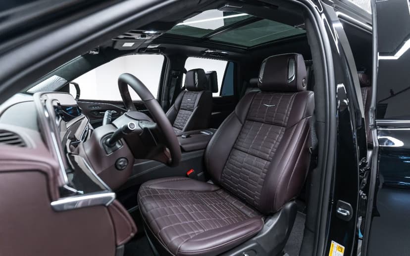 Cadillac Escalade Platinum Sport 2023 Rental Dubai - View 10