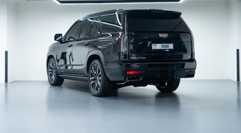 Cadillac Escalade Platinum Sport 2023 Rental Dubai - View 2