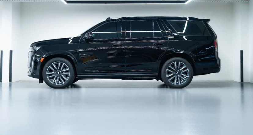 Cadillac Escalade Platinum Sport 2023 Rental Dubai - View 4