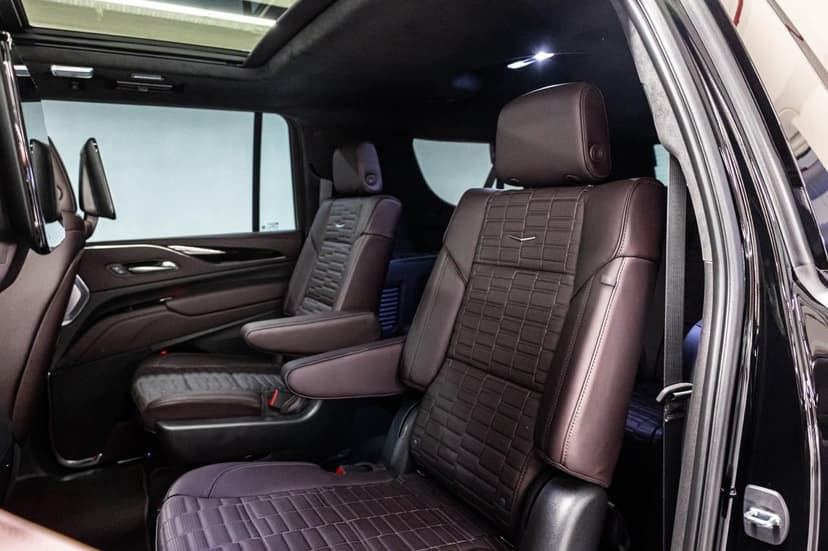 Cadillac Escalade Platinum Sport ESV 2024 Rental Dubai - View 10
