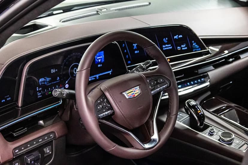 Cadillac Escalade Platinum Sport ESV 2024 Rental Dubai - View 11