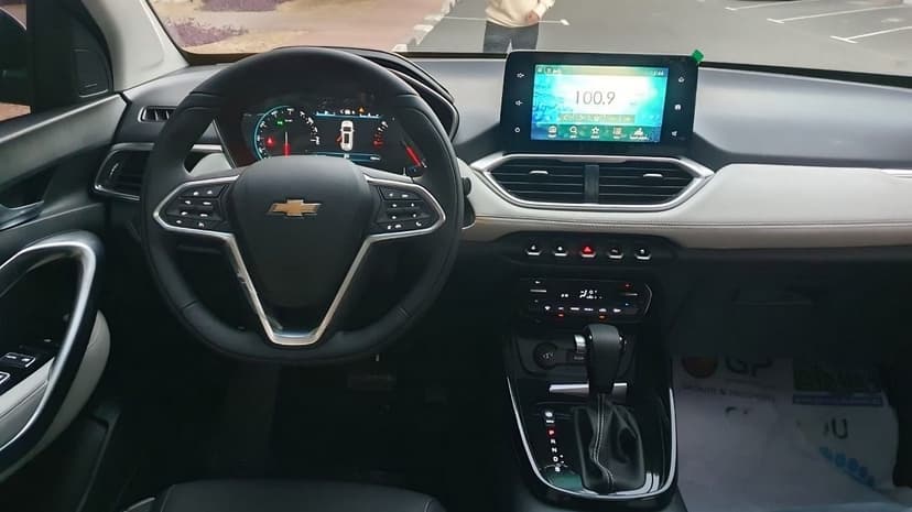 Chevrolet Captiva 2023 Rental Dubai - View 9