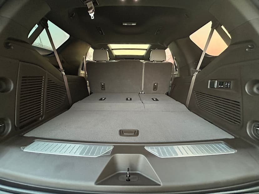 Rent Chevrolet Tahoe Z71 2023 in UAE