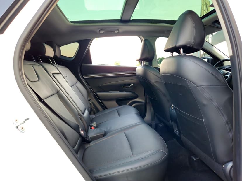 Rent Hyundai Tucson 2023 in UAE