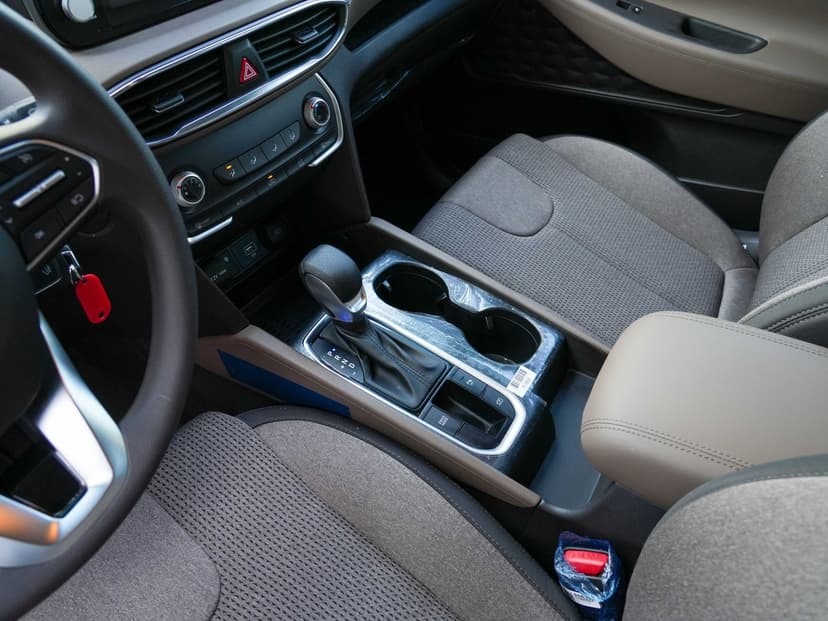 Hyundai Santa Fe 2023 Rental Dubai - View 6