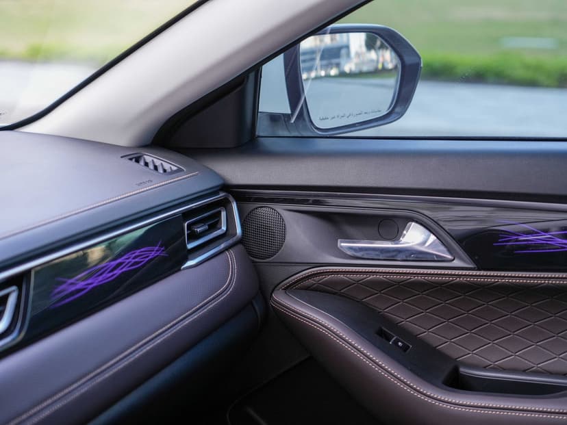 Rent JAC J7 2023 in UAE