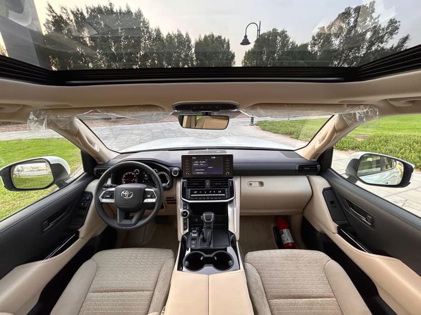 LAND CRUISER 2024 Rental Dubai - View 10