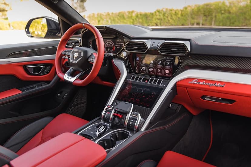 Rent Lamborghini Urus 2021 in UAE