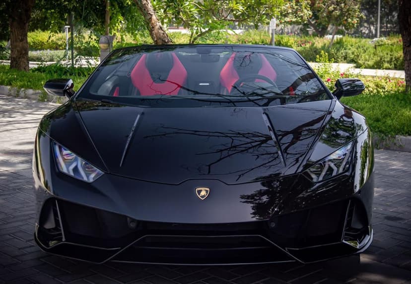 Rent Lamborghini Huracan Evo Spyder 2022 in UAE
