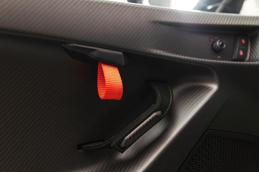 Lamborghini Hurucan STO 2023 Rental Dubai - View 8