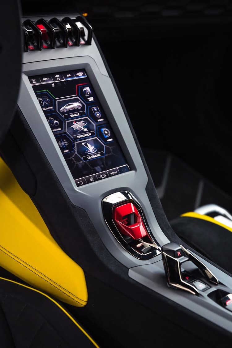 Lamborghini Hurucan STO 2023 Rental Dubai - View 5