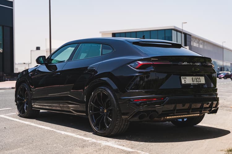 Rent Lamborghini Urus Black 2022 in UAE