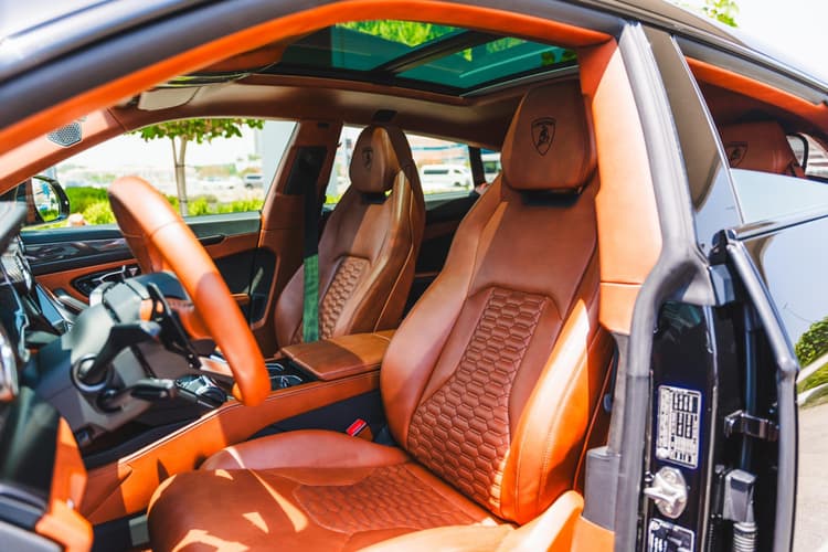 Rent Lamborghini Urus Black 2022 in UAE