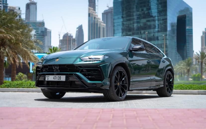 Rent Lamborghini Urus Green 2022 in UAE