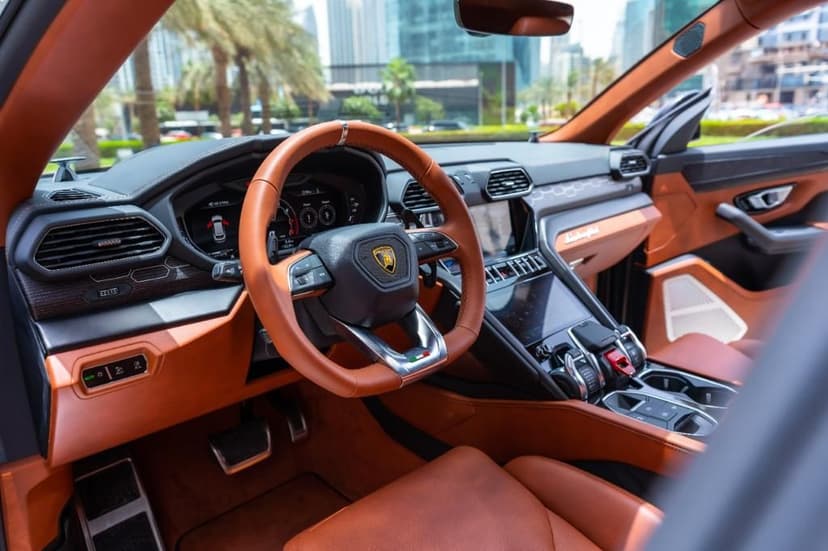 Rent Lamborghini Urus Green 2022 in UAE