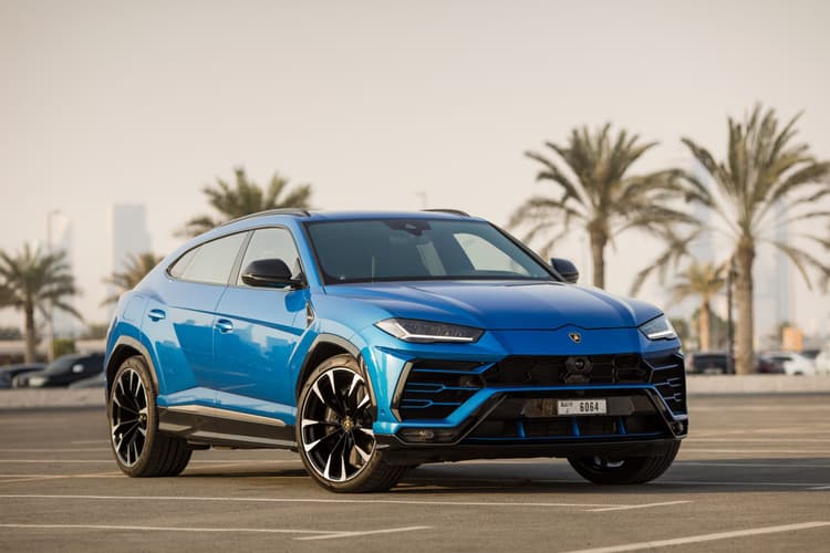Rent Lamborghini urus 2022 in UAE