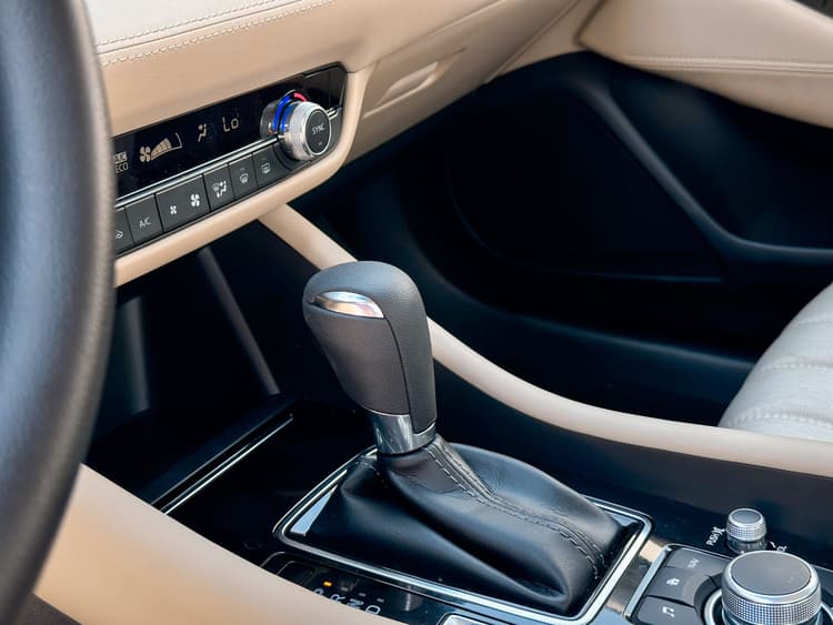 Rent MAZDA 6 2023 in UAE