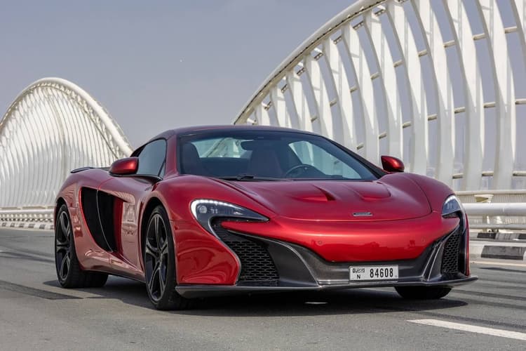 Rent MCLAREN MP4-12C SPIDER in UAE