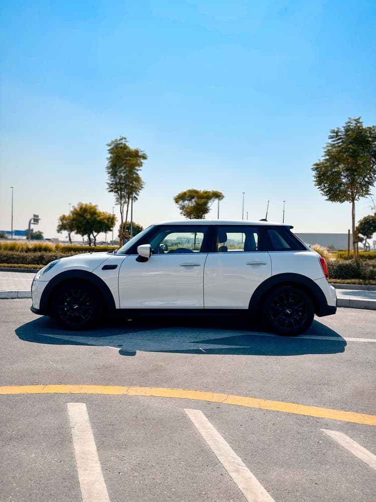 Rent MINI COOPER 2024 in UAE