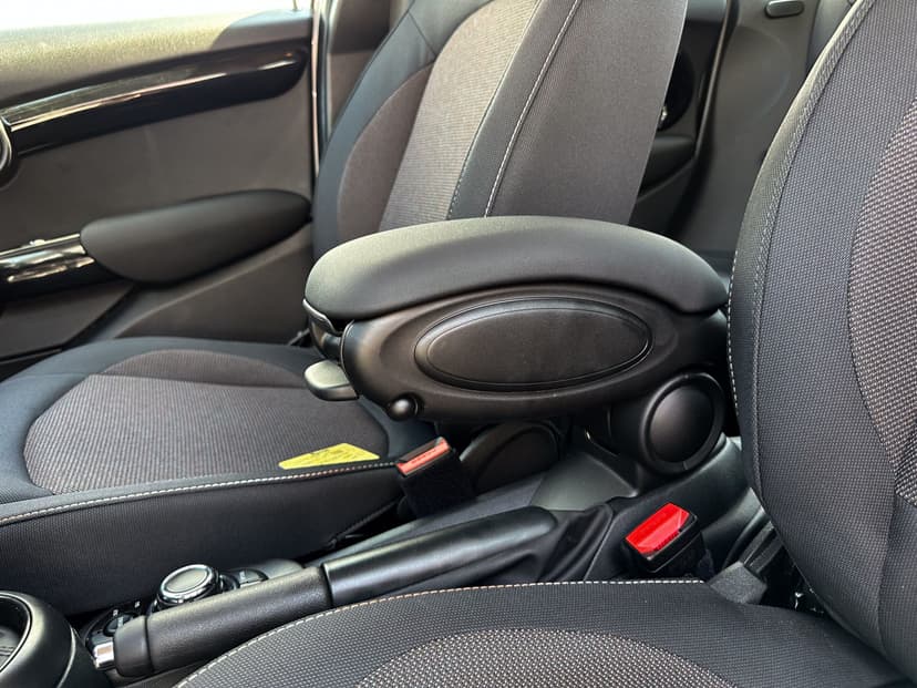 MINI COOPER 2024 Rental Dubai - View 7