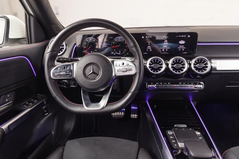 Mercedes GLB250 2023 Rental Dubai - View 3