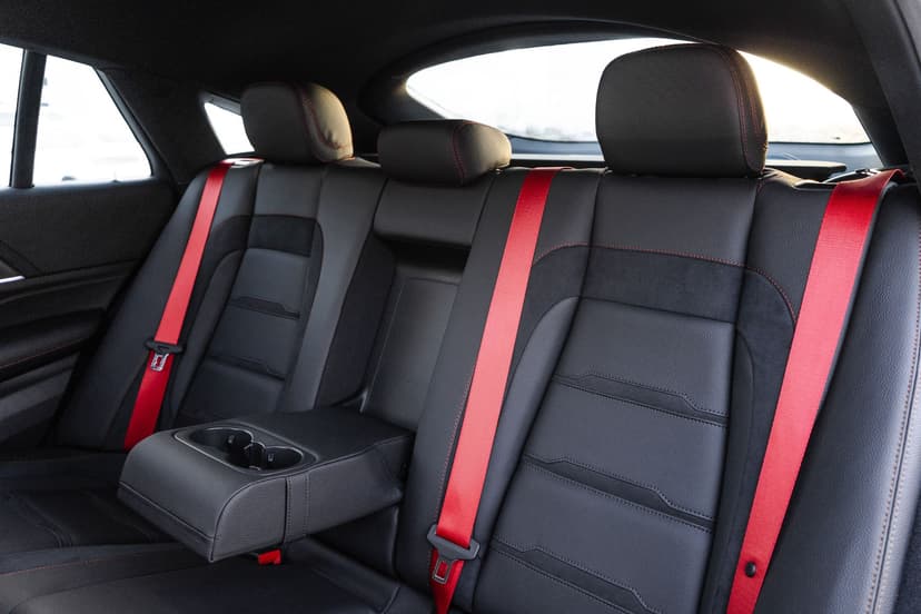 Mercedes GLE 53 AMG 2023 Rental Dubai - View 6