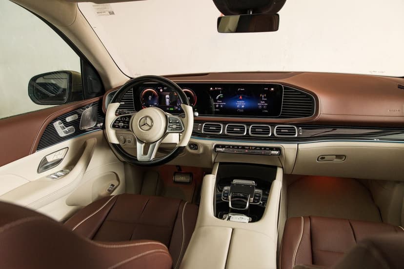 Rent Mercedes GLS600 Maybach 2023 in UAE