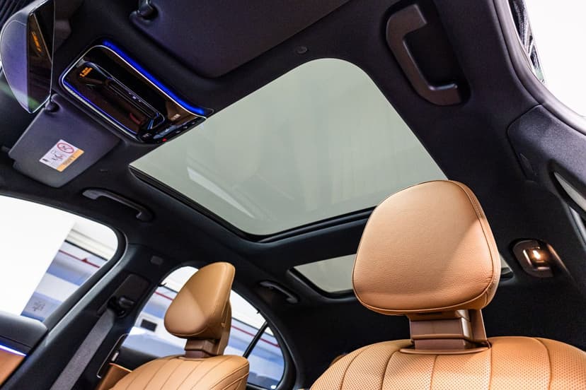 Mercedes-Benz E-300 2024 Rental Dubai - View 11