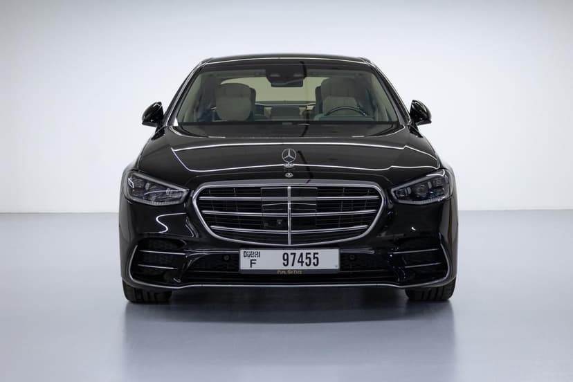 Mercedes-Benz S-500 2023 Rental Dubai - View 2