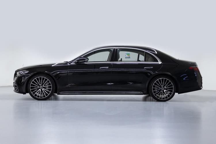 Rent Mercedes-Benz S-500 2023 in UAE