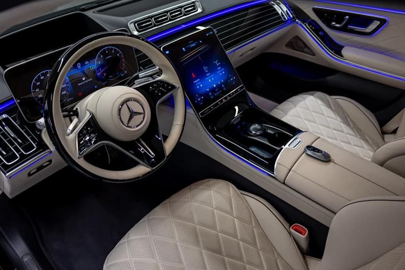 Mercedes-Benz S-500 2023 Rental Dubai - View 8