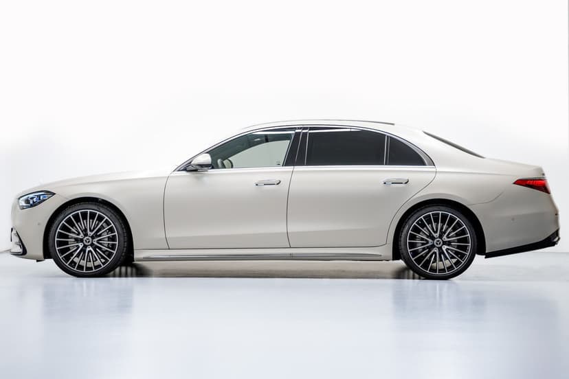 Rent Mercedes-Benz S-580 2023 in UAE