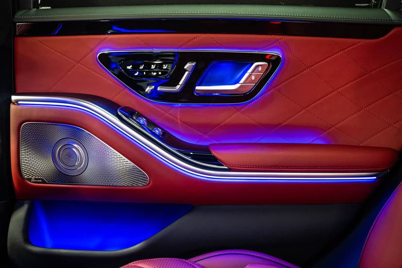 Rent Mercedes-Benz S-580 2023 in UAE