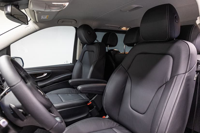 Mercedes-Benz V-class V250 2024 Rental Dubai - View 8