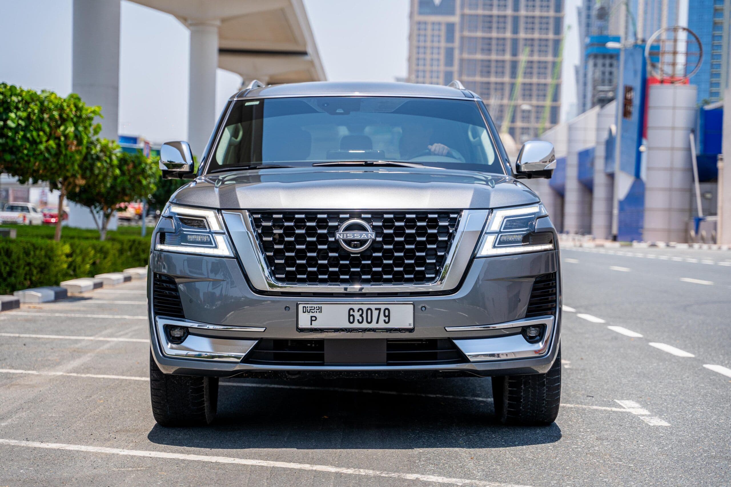 nissan-patrol-le-platinum-2022-1