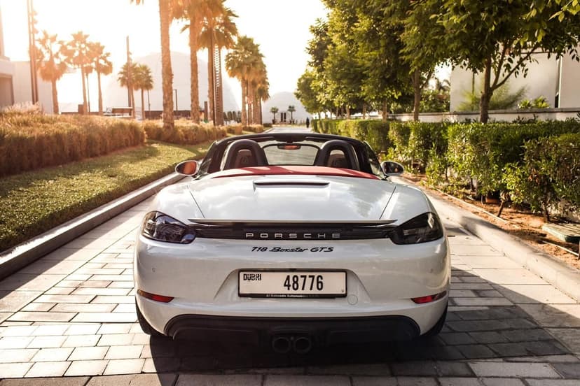 Rent Porsche Boxster 2020 in UAE