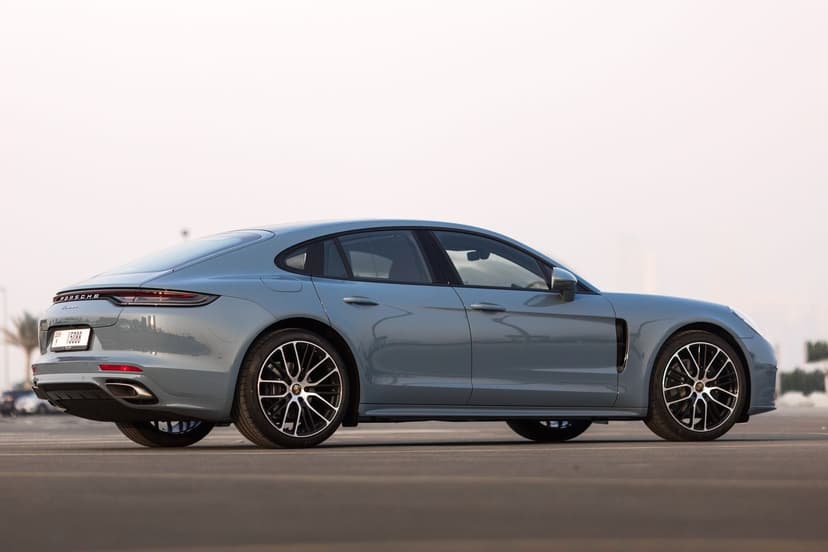 Porsche Panamera 2023 Rental Dubai - View 4
