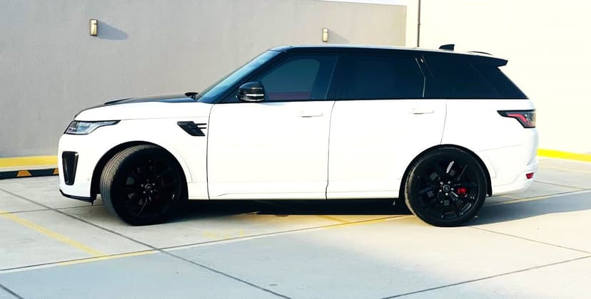 RANGE ROVER SVR - FULL CARBON FIBERS 2022 Rental Dubai - View 6