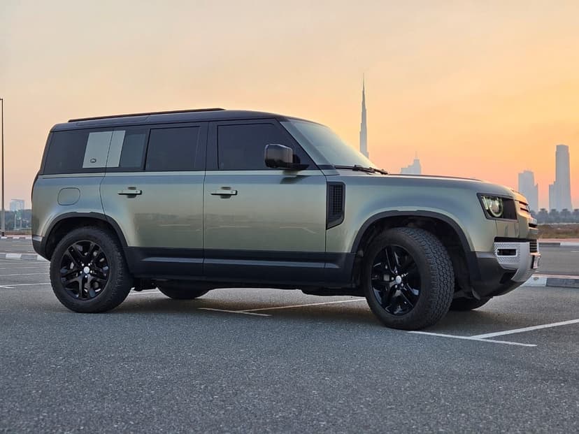 Range Rover Defender 2020 Rental Dubai - View 4