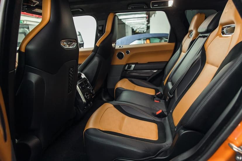 Range Rover SVR Rental Dubai - View 10
