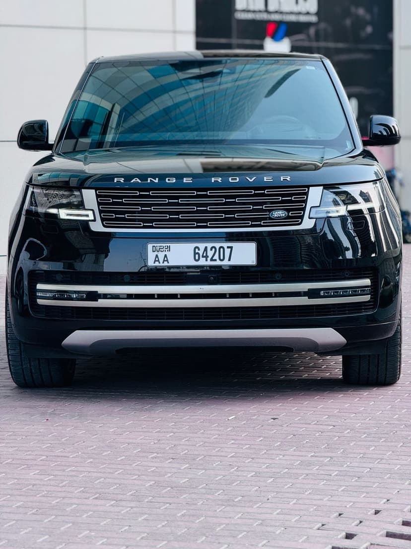 Rent Luxury Range Rover Vogue 2024 in UAE
