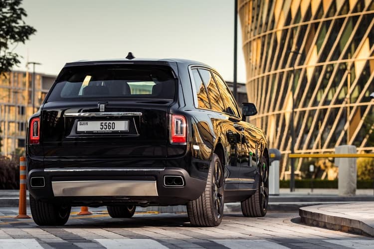 Rent Rolls Royce Cullinan 2021 in UAE