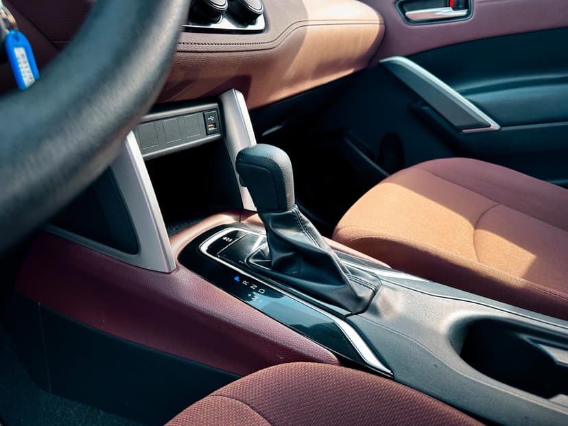 Rent TOYOTA COROLLA CROSS 2024 in UAE