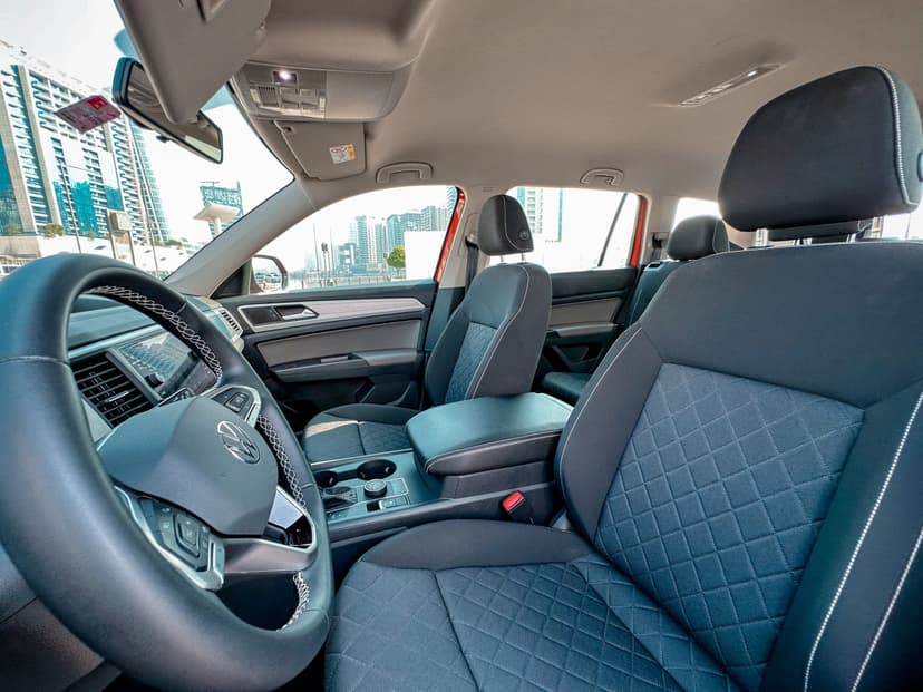 Rent VOLKSWAGEN TERAMONT 2022 in UAE